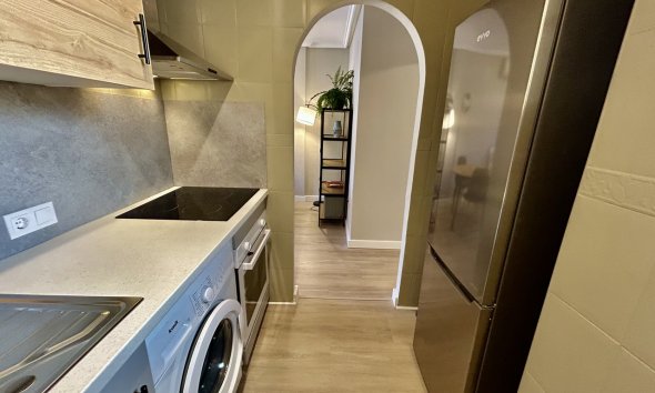 Resale - Apartament / Duplex - Torrevieja