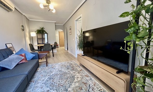 Resale - Apartament / Duplex - Torrevieja