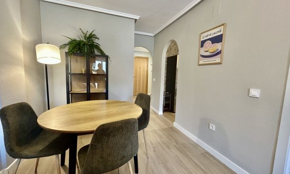 Resale - Apartament / Duplex - Torrevieja