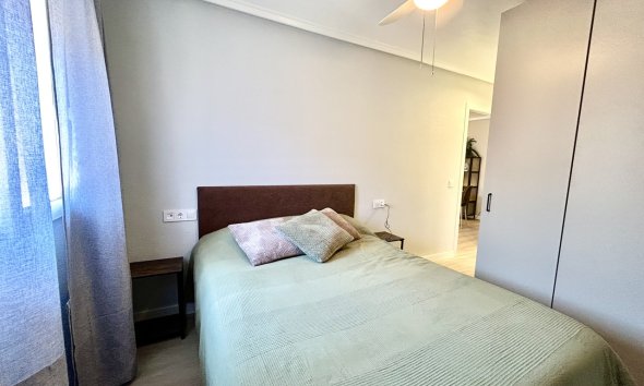 Resale - Apartament / Duplex - Torrevieja