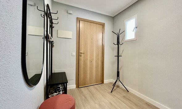 Resale - Apartament / Duplex - Torrevieja