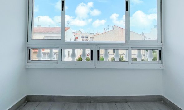 Resale - Apartament / Duplex - Torrevieja