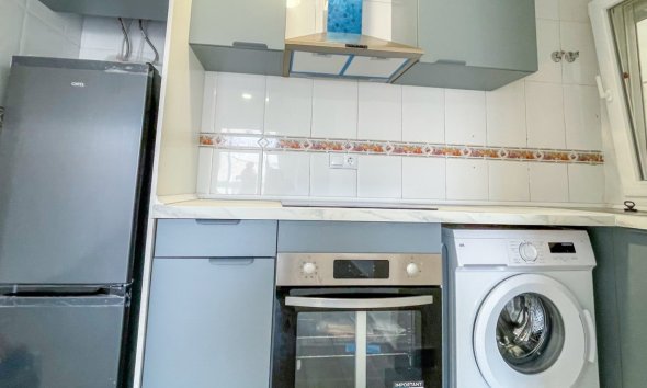 Resale - Apartament / Duplex - Torrevieja