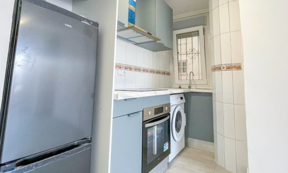Resale - Apartament / Duplex - Torrevieja