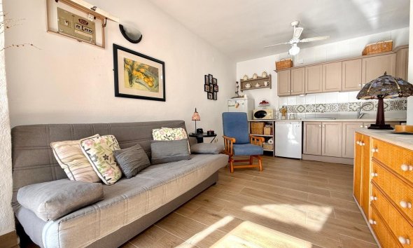 Resale - Apartment - Torrevieja - Los Balcones