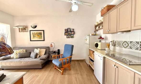 Resale - Apartment - Torrevieja - Los Balcones