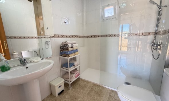 Reventa - Apartamento - Orihuela Costa - La Zenia