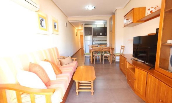 Resale - Apartment - Torrevieja - Centro