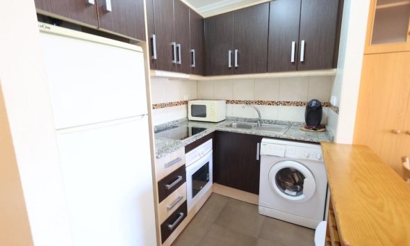 Resale - Apartment - Torrevieja - Centro