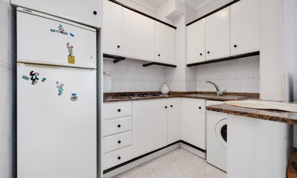 Resale - Apartment - Torrevieja - Playa del Cura