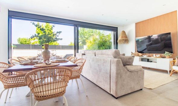 Resale - Terraced house / Townhouse - Santiago de la Ribera - zona san blas