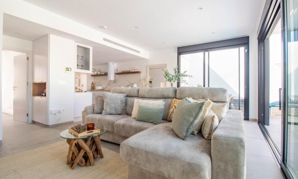 Resale - Terraced house / Townhouse - Santiago de la Ribera - zona san blas