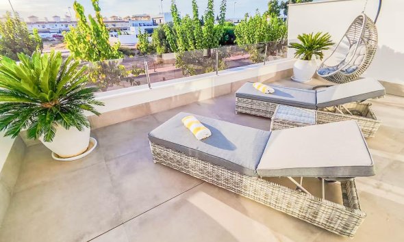 Resale - Terraced house / Townhouse - Santiago de la Ribera - zona san blas