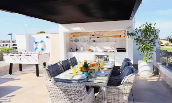 Resale - Terraced house / Townhouse - Santiago de la Ribera - zona san blas