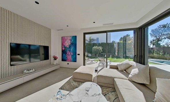 Resale - Villa - Orihuela - Las Colinas Golf
