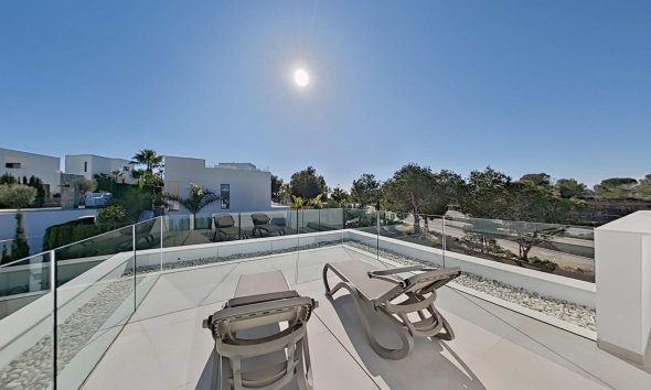 Resale - Villa - Orihuela - Las Colinas Golf