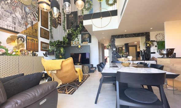 Resale - Apartment - Orihuela Costa - Los Dolses