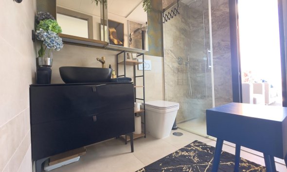 Resale - Apartment - Orihuela Costa - Los Dolses