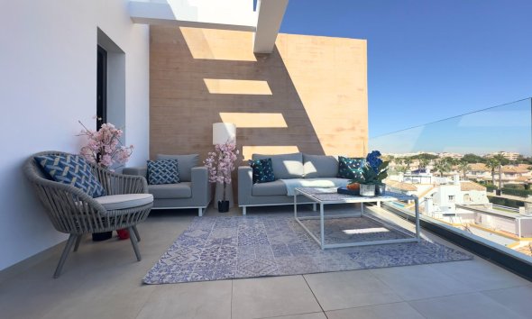 Resale - Apartment - Orihuela Costa - Los Dolses