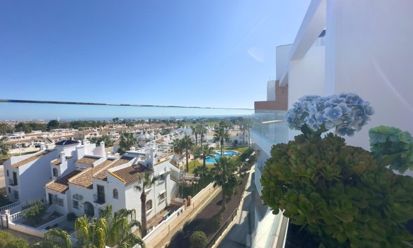 Resale - Apartment - Orihuela Costa - Los Dolses