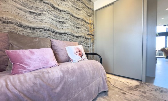 Resale - Apartment - Orihuela Costa - Los Dolses