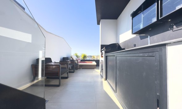 Resale - Apartment - Orihuela Costa - Los Dolses