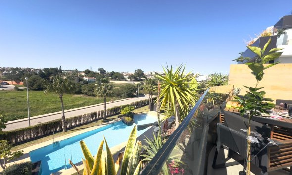 Resale - Apartment - Orihuela Costa - Los Dolses