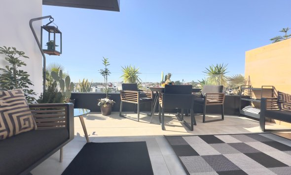 Resale - Apartment - Orihuela Costa - Los Dolses