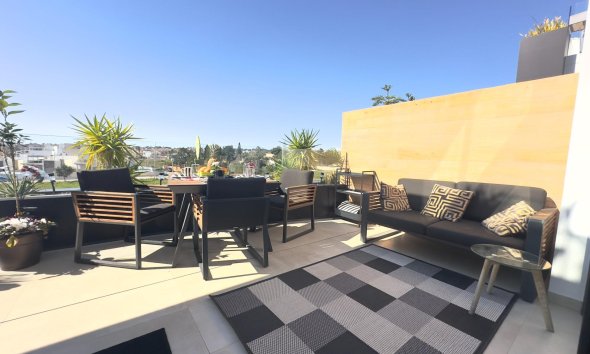 Resale - Apartment - Orihuela Costa - Los Dolses