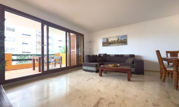 Resale - Apartment - Torrevieja - Punta Prima