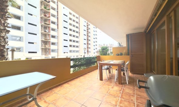 Resale - Apartment - Torrevieja - Punta Prima