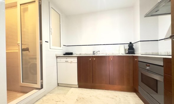 Resale - Apartment - Torrevieja - Punta Prima