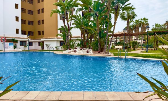 Resale - Apartment - Torrevieja - Punta Prima