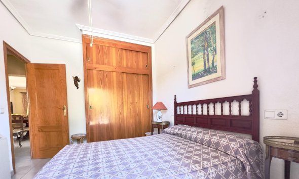 Resale - Villa - Orihuela Costa - La Zenia