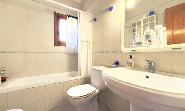 Resale - Villa - Orihuela Costa - La Zenia