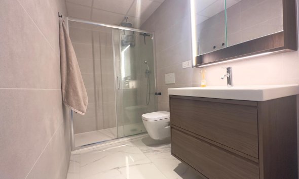Resale - Apartment - Orihuela Costa - PAU 8