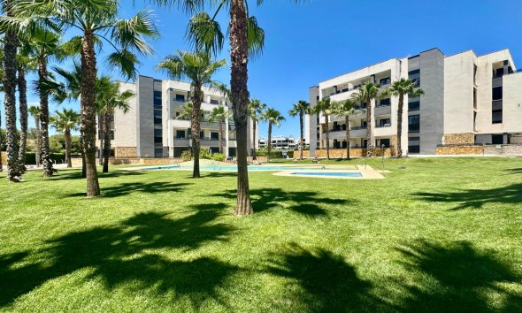 Resale - Apartment - Orihuela Costa - PAU 8
