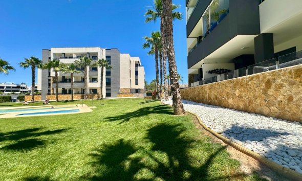 Resale - Apartment - Orihuela Costa - PAU 8