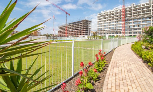 Resale - Apartment - Torrevieja - Punta Prima