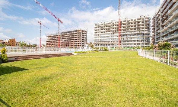 Resale - Apartment - Torrevieja - Punta Prima