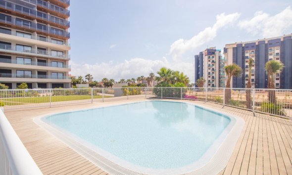 Resale - Apartment - Torrevieja - Punta Prima