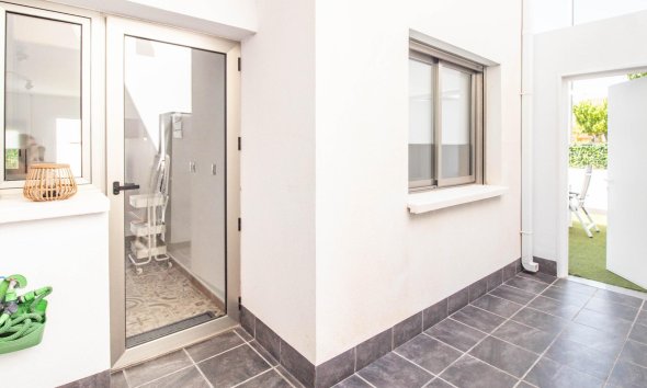 Resale - Bungalow - Pilar de la Horadada - Torre de la Horadada