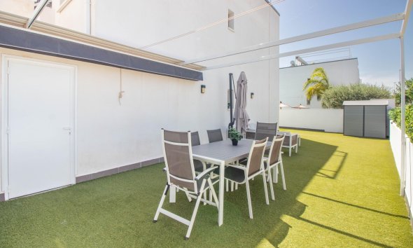 Resale - Bungalow - Pilar de la Horadada - Torre de la Horadada