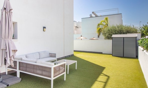 Resale - Bungalow - Pilar de la Horadada - Torre de la Horadada