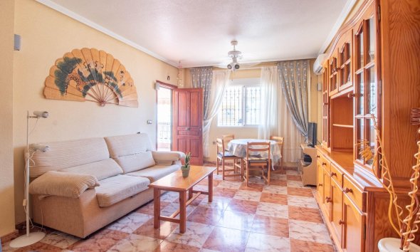 Resale - Terraced house / Townhouse - Orihuela Costa - La Zenia