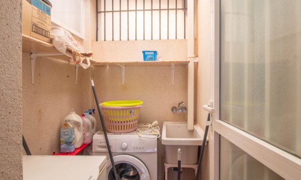 Resale - Terraced house / Townhouse - Orihuela Costa - La Zenia