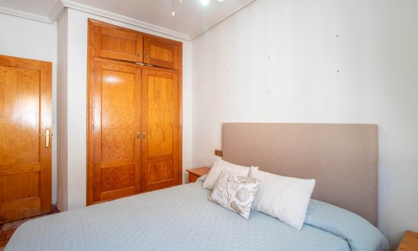 Resale - Terraced house / Townhouse - Orihuela Costa - La Zenia