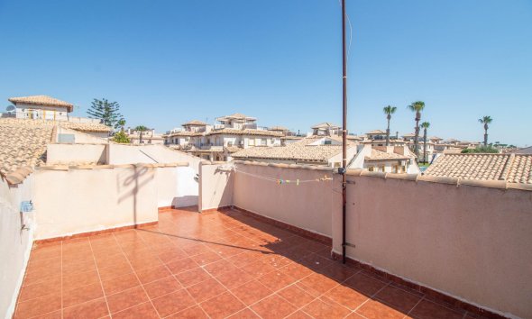 Resale - Terraced house / Townhouse - Orihuela Costa - La Zenia