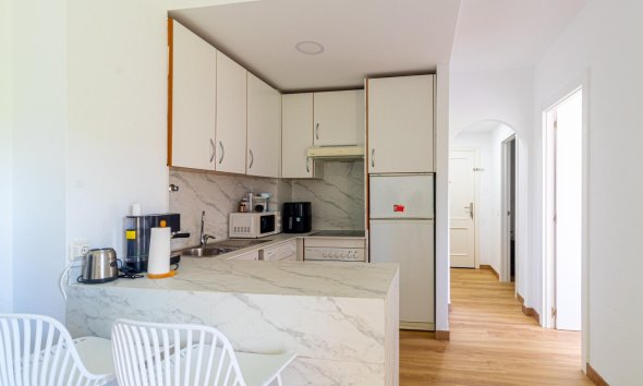 Resale - Apartment - Orihuela Costa - Campoamor