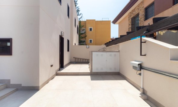 Resale - Villa - Santiago de la Ribera - Playa de santiago de la ribera